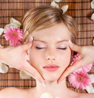 Natural Face Products on Facials In Las Vegas   Saffron Day Spa